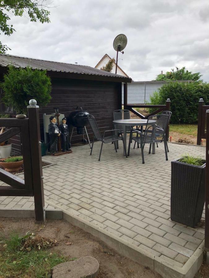 Ferienwohnung im Park Lenschow Exterior foto